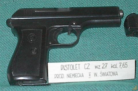 7,65 mm wz. 1927 ČZ, pistolet